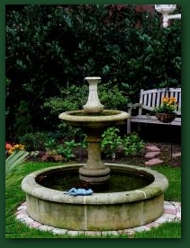 29. Gartenbrunnen aus Stein  » Click to zoom ->